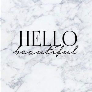 Hellllo lovelies! Welcome to my closet!💕